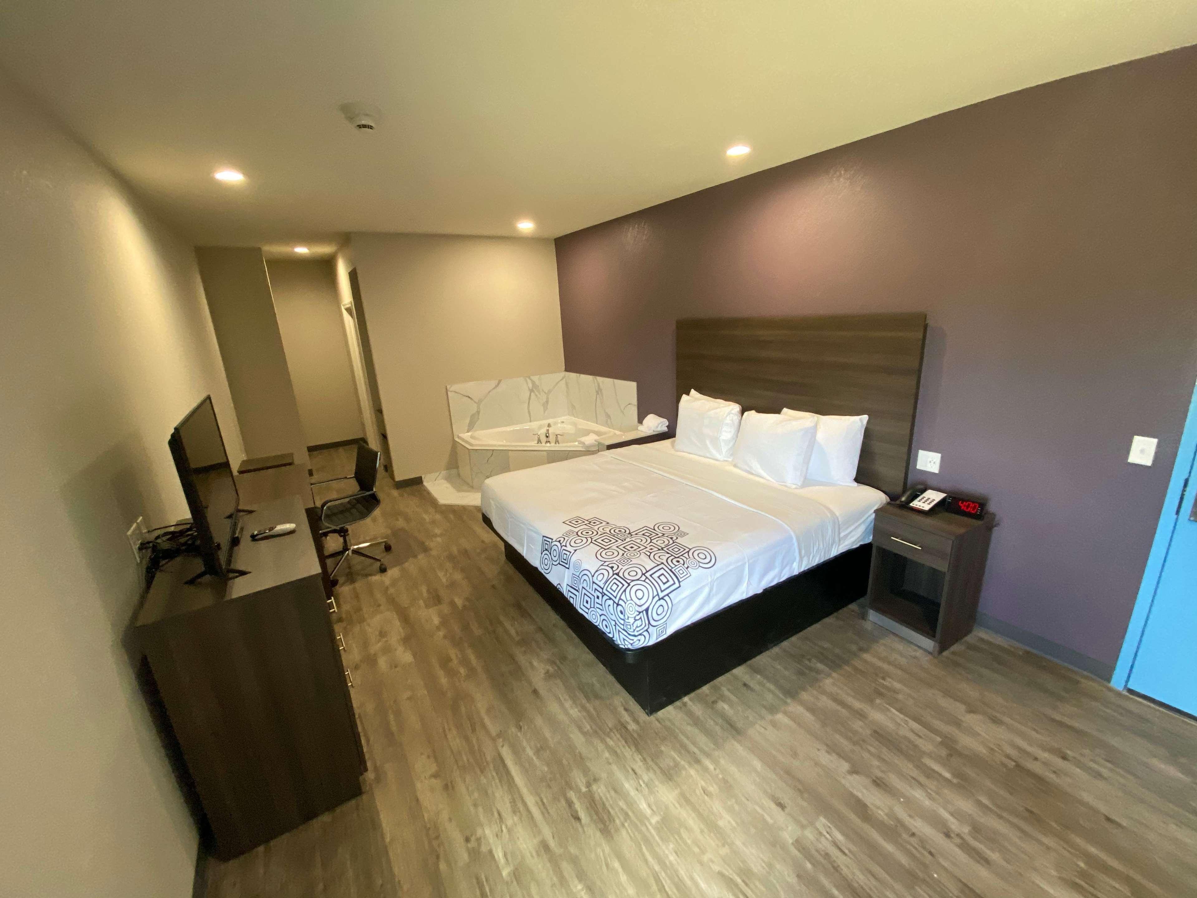 Surestay Plus Hotel By Best Western Ada Exterior foto